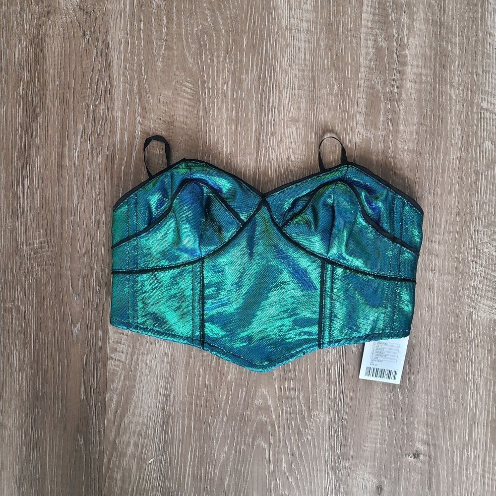 NWT! 🍓 Urban Outfitters Silence + Noise Turquoise Blue Croset Rave Cropp